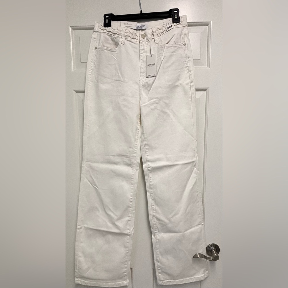 NWT - Judy Blue white, high waist, wide leg with braided waist accent.